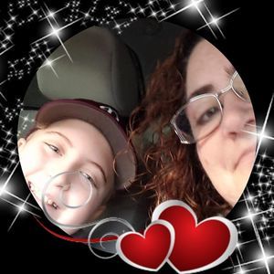 Meet your Posher, Mia